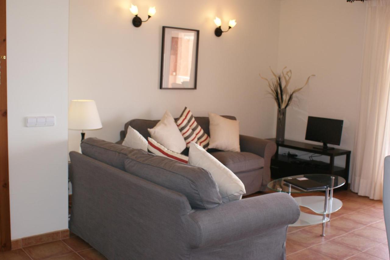Apartamento Buganvillea アライオル エクステリア 写真